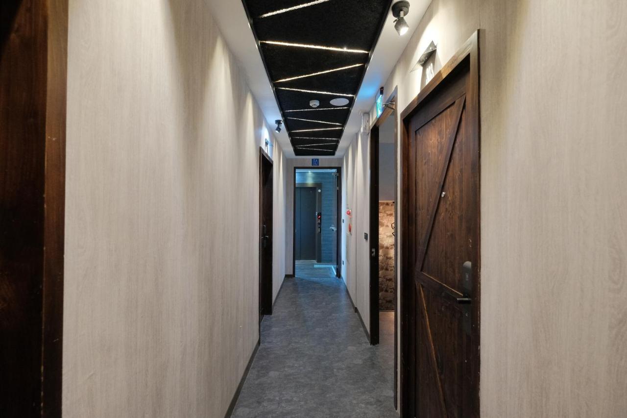 Journey Hostel Tainan Exterior photo