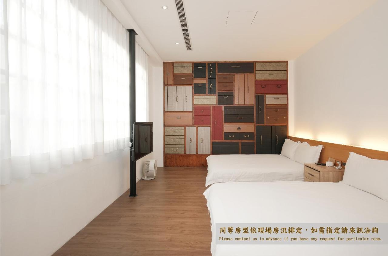 Journey Hostel Tainan Exterior photo