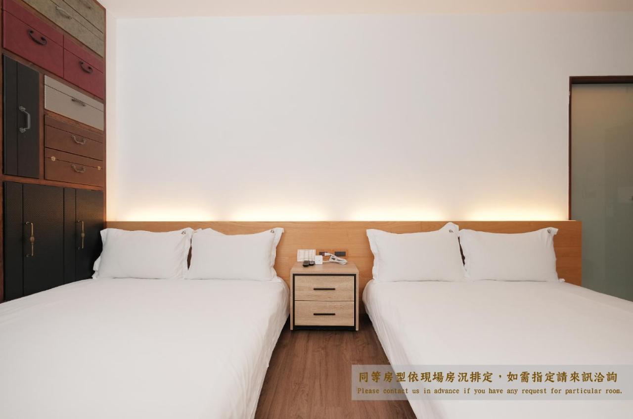 Journey Hostel Tainan Exterior photo