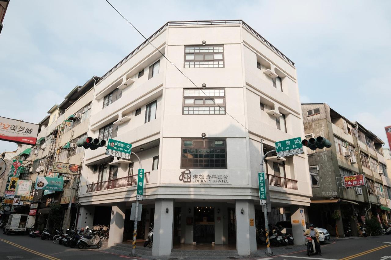 Journey Hostel Tainan Exterior photo