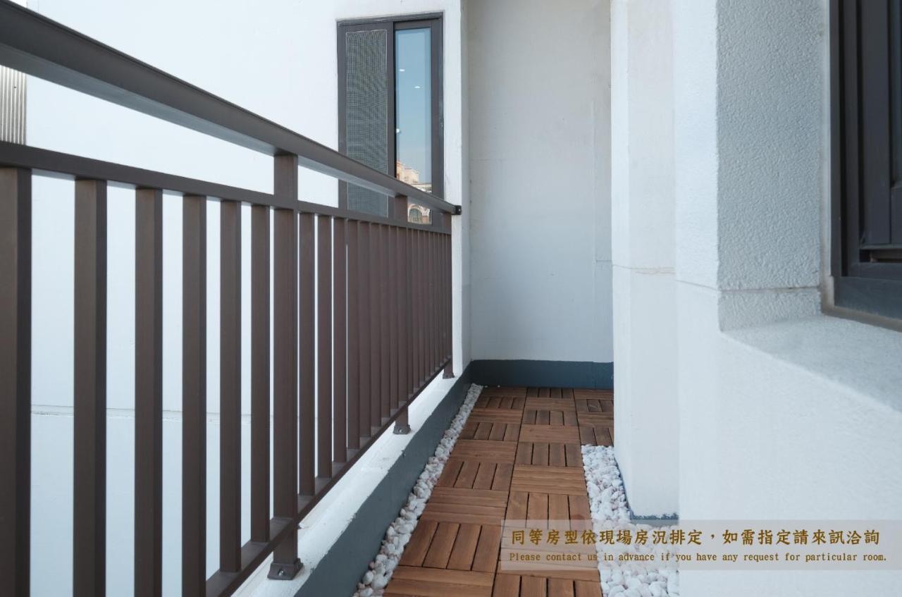 Journey Hostel Tainan Exterior photo